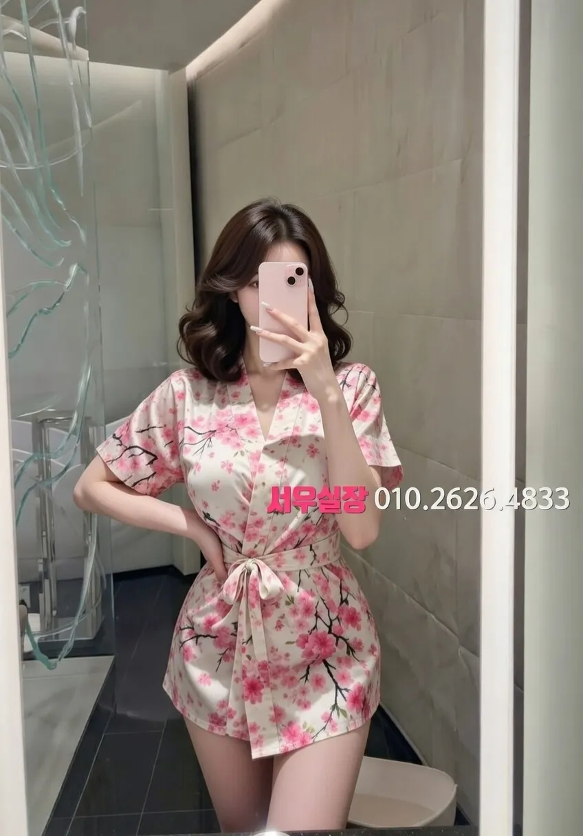 압구정 하이퍼블릭 프리미엄 라인업 32번 프로필