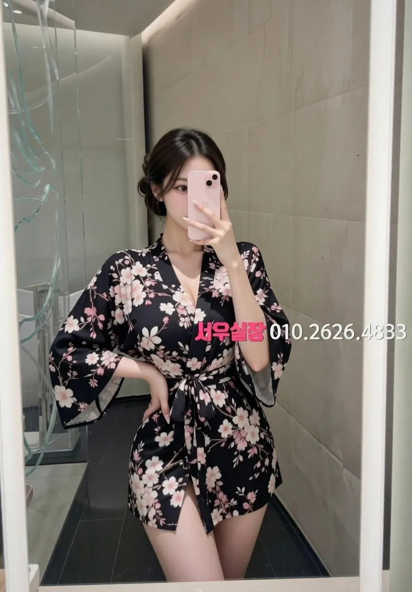 압구정 다국적노래클럽 프리미엄 라인업 2번 프로필