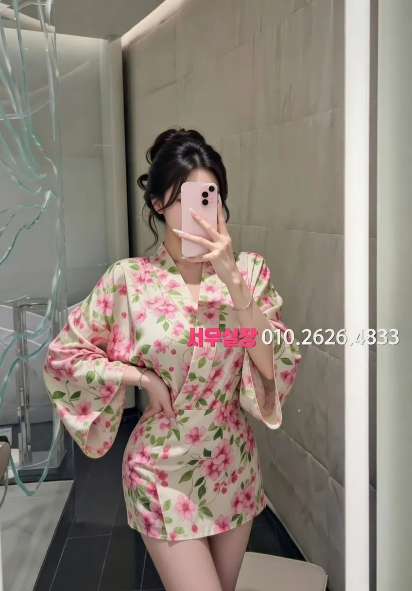 압구정 다국적 프리미엄 라인업 14번 프로필