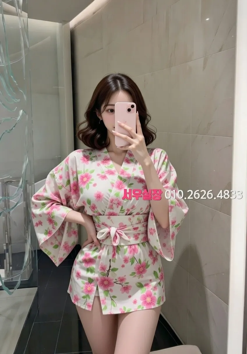 압구정 쩜오 프리미엄 라인업 6번 프로필